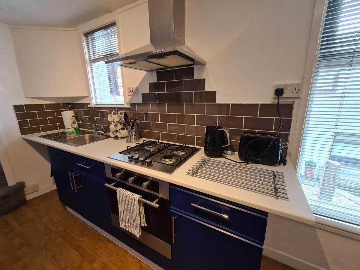 Ty Morgan'S Apartments Rhayader Buitenkant foto