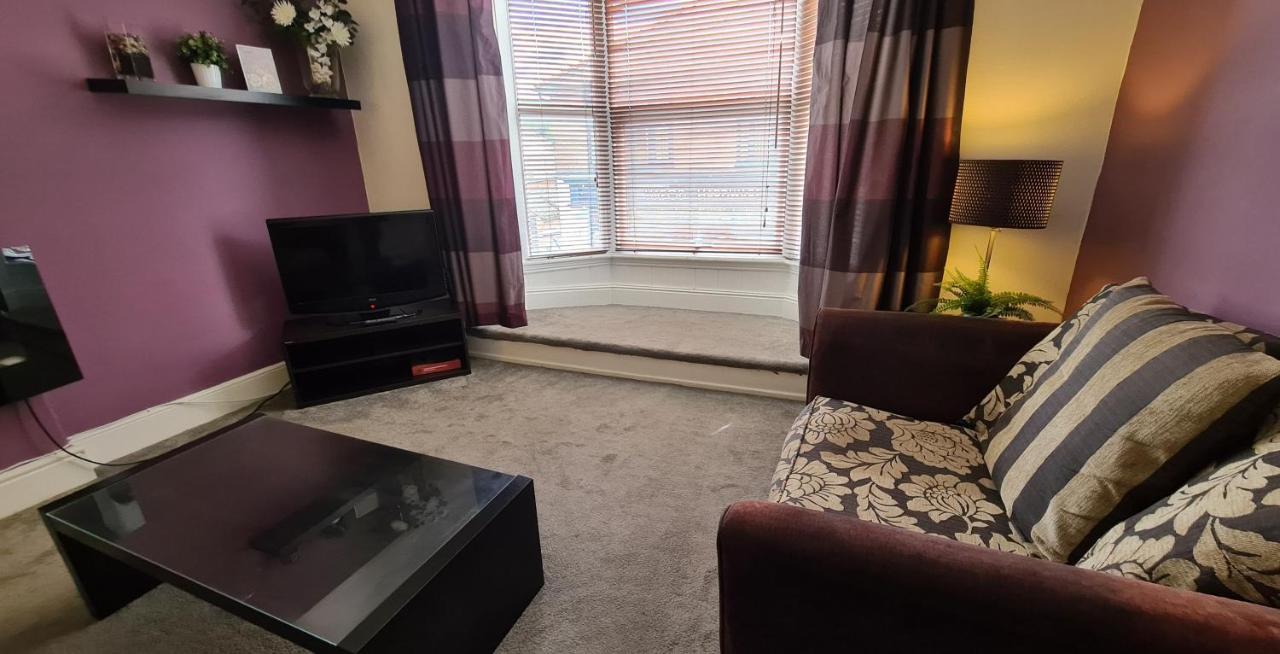Ty Morgan'S Apartments Rhayader Buitenkant foto